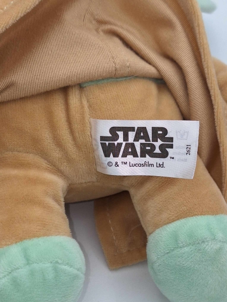Baby Yoda Star Wars: Lucasfilm Ltd.